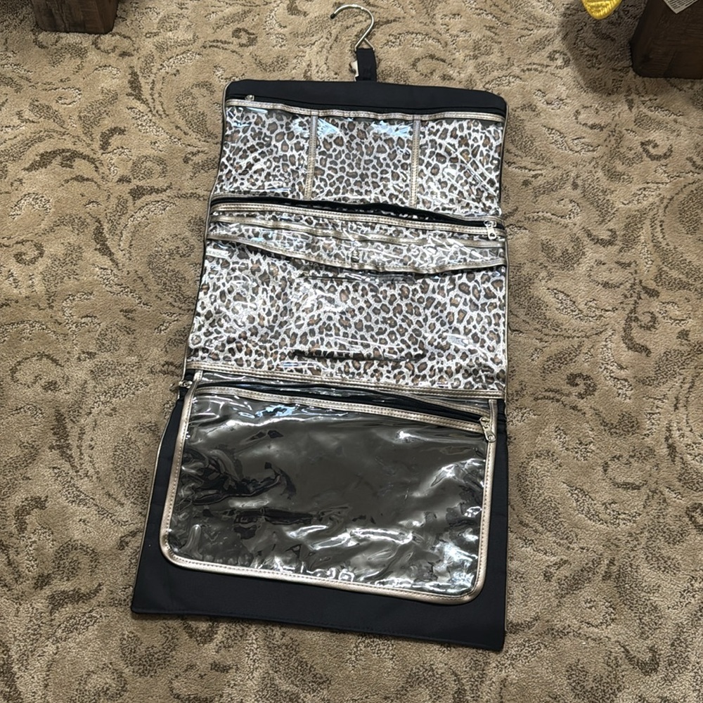 Toiletry holder